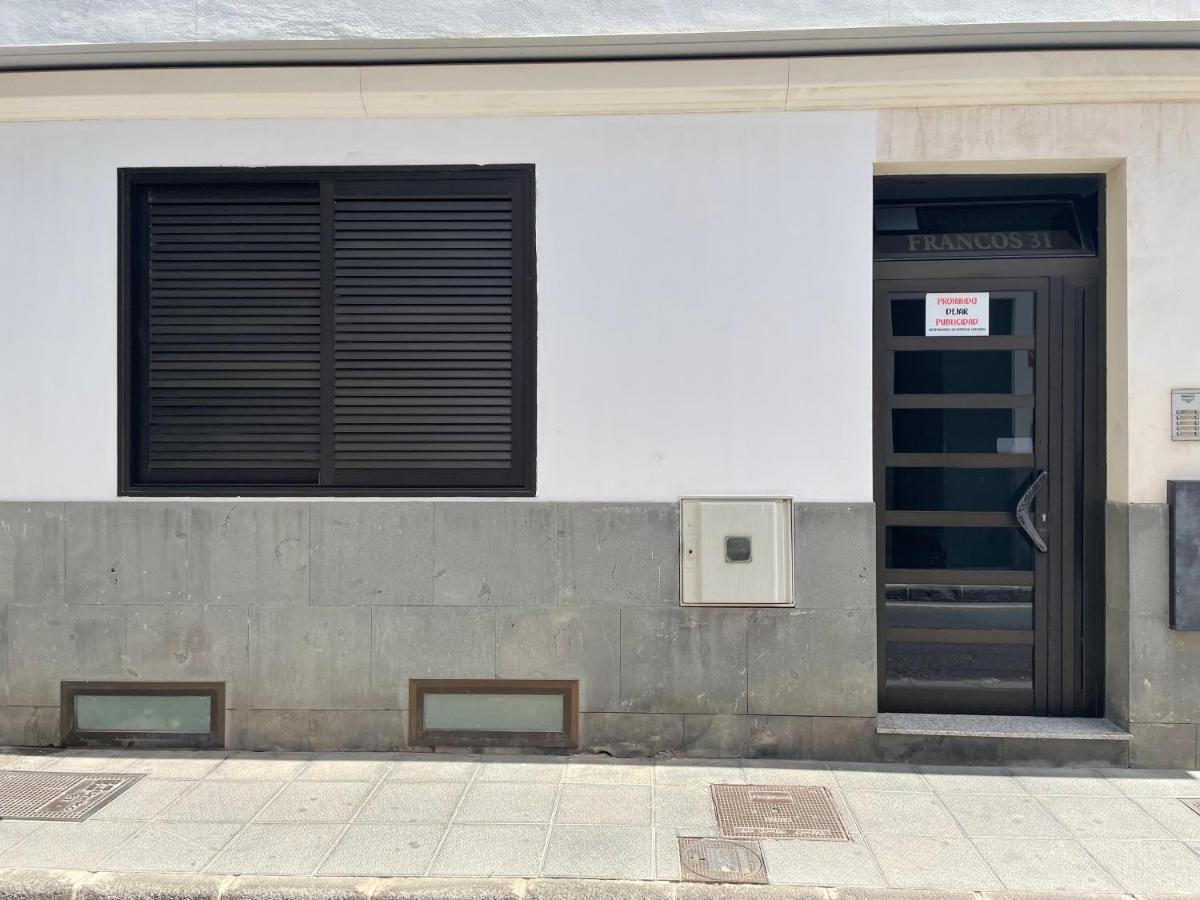 Increible Apartamento En Pleno Centro De Arrecife Con Parking Privado Luaran gambar