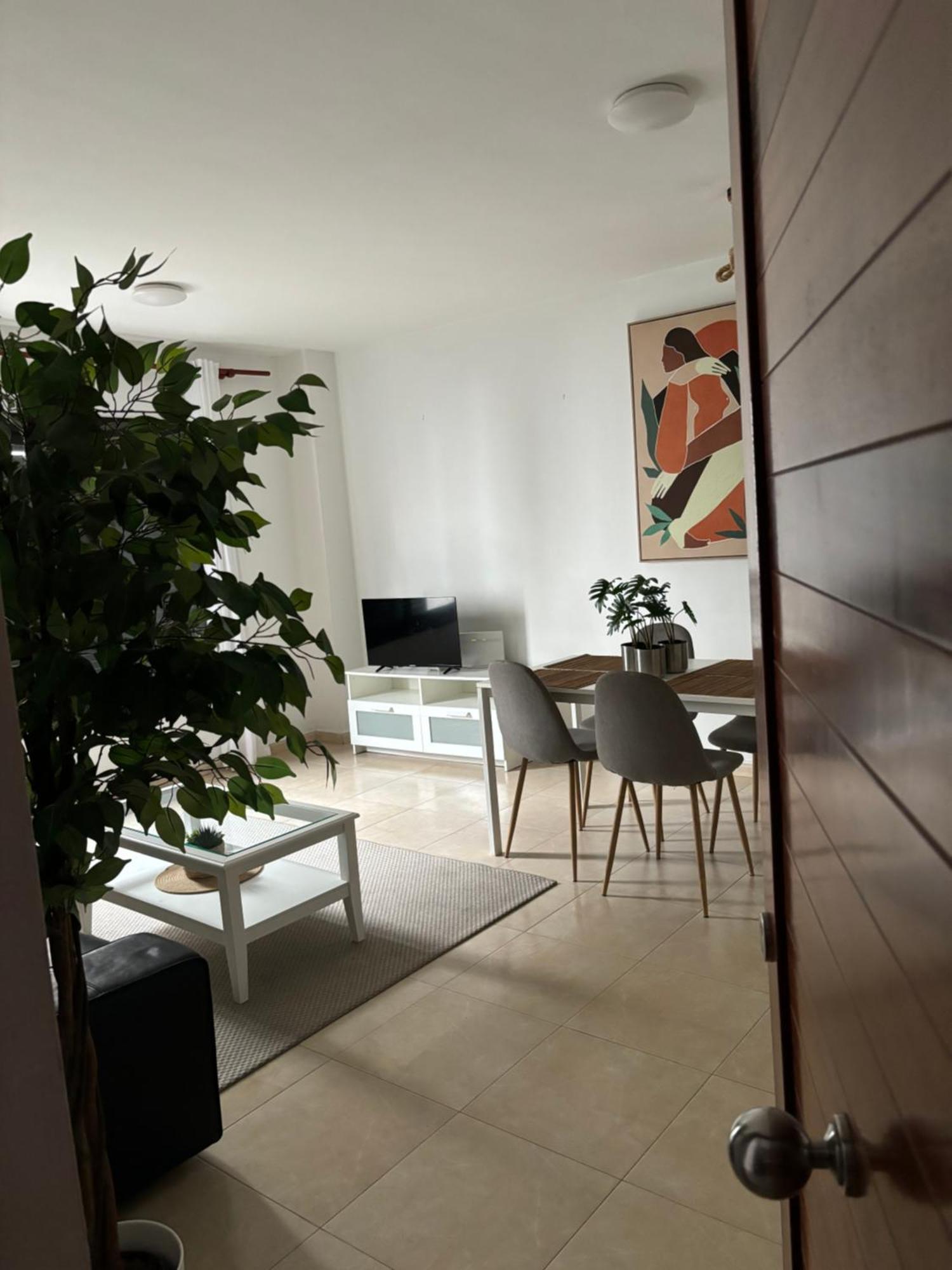 Increible Apartamento En Pleno Centro De Arrecife Con Parking Privado Luaran gambar
